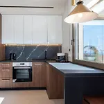 Maravilla Luxury Living & *