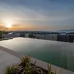 Maravilla Luxury Living & Villa *