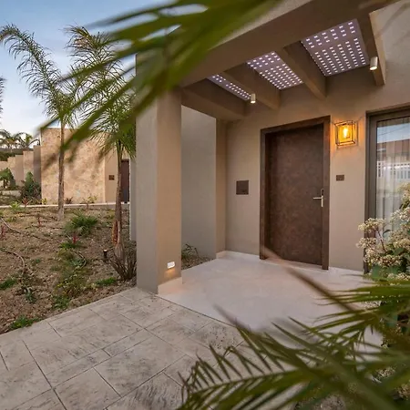 Maravilla Luxury Living