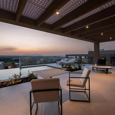 Maravilla Luxury Living