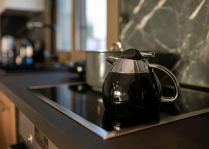 Maravilla Luxury Living & Villa