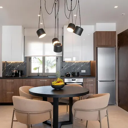 Maravilla Luxury Living