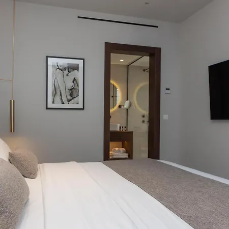 Villa Maravilla Luxury Living